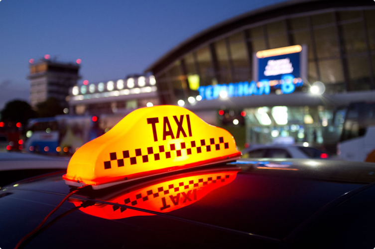 Best Airport Taxi Service Essex using connecto airport taxis, airport pickup service, airport drop off service, Essex Taxis