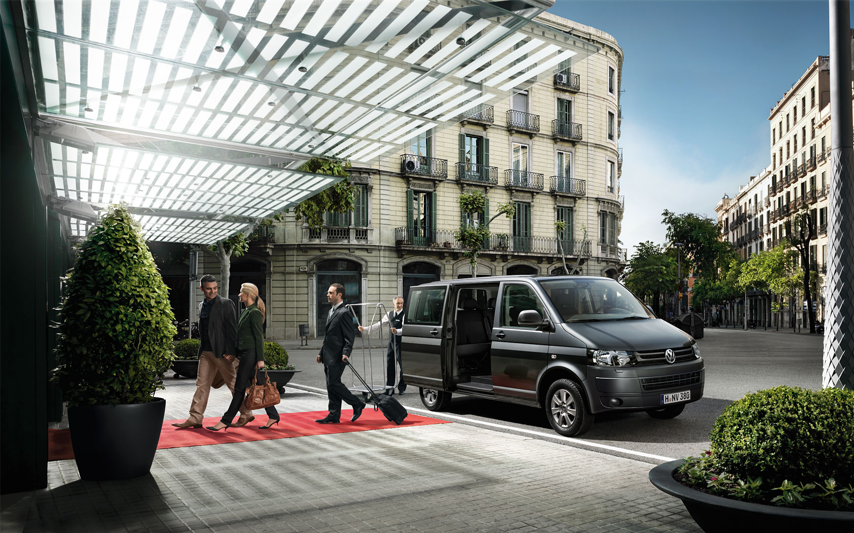 Hotel taxi Cheap taxi Taxi service to airport Luxury taxi service Luxury limousine service